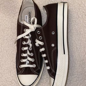 BRAND NEW: Brown Converse All Stars 9.5M